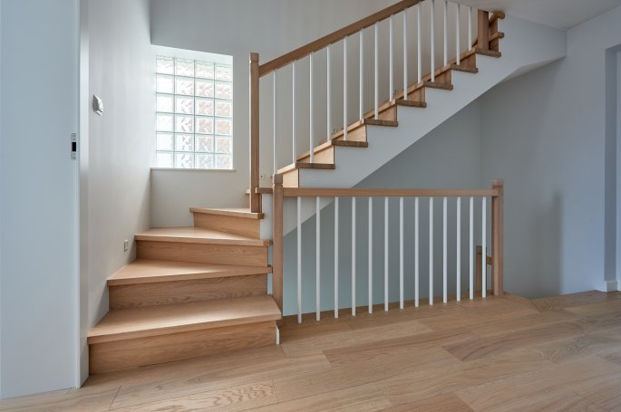 Schody klasyczne 